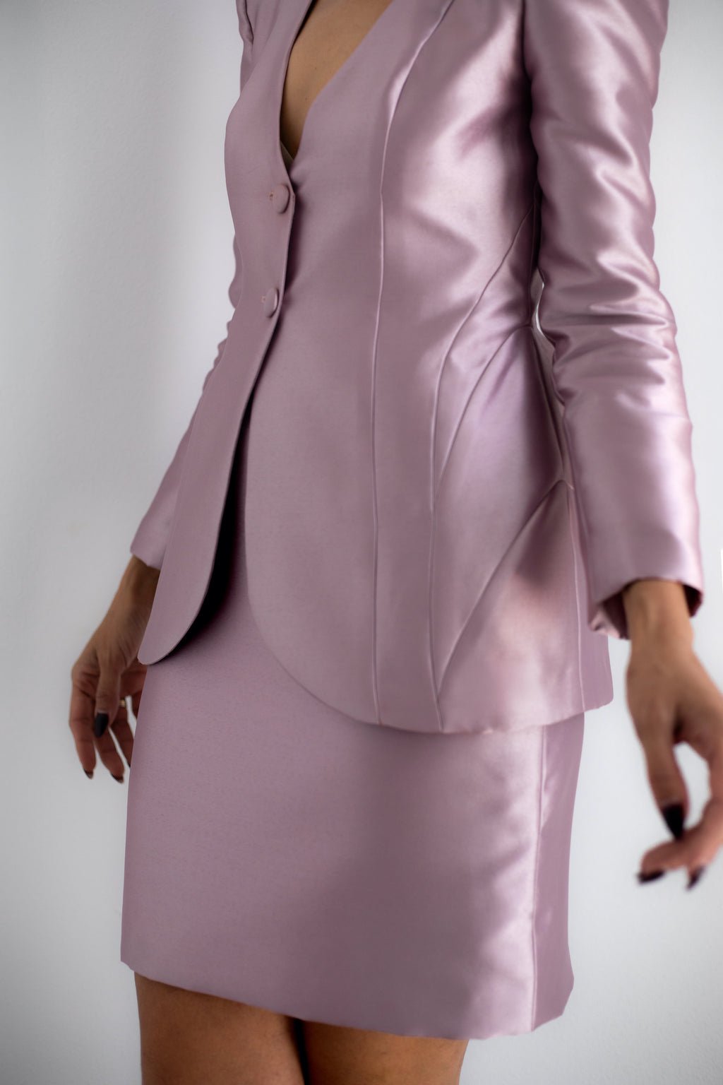 TRAJE LILAC
